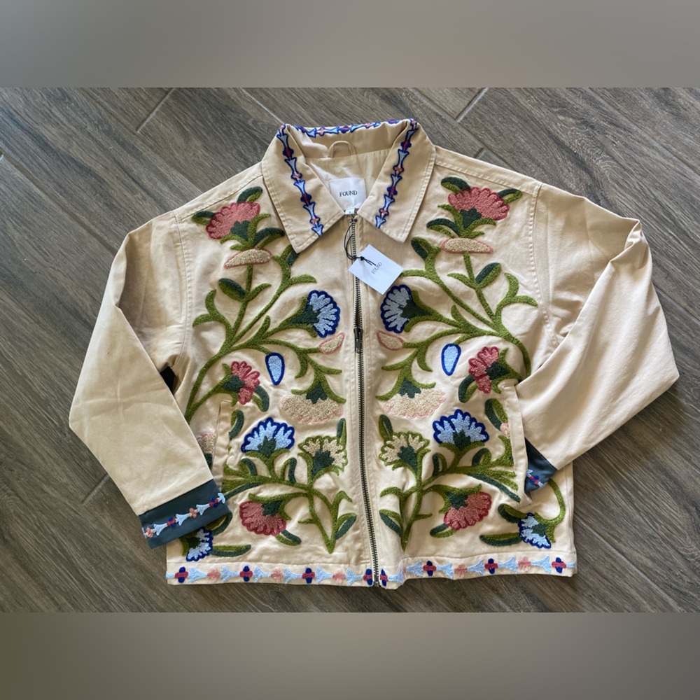 FOUND Floral Zip-Jacket FLORAL EMBROIDERED WORK JACKET in birch NWT Small - Picture 1 of 10